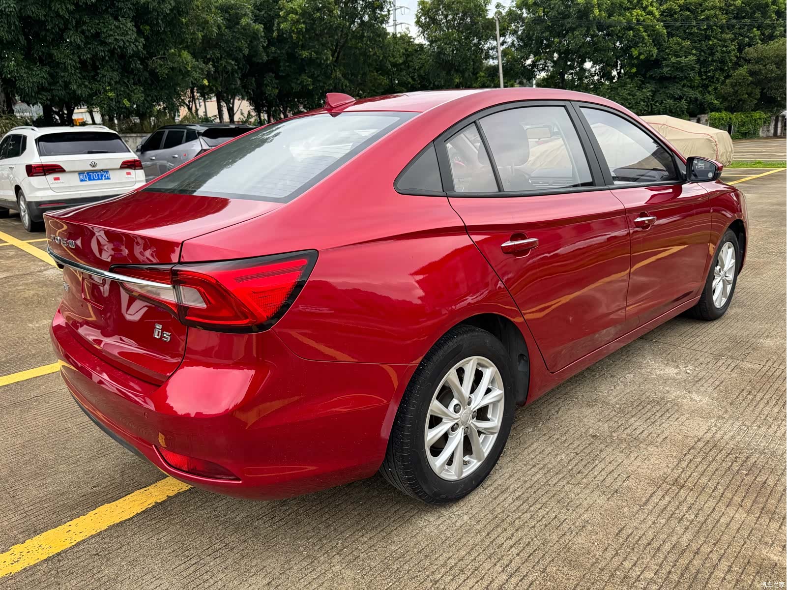 Roewe i5, 2020 7