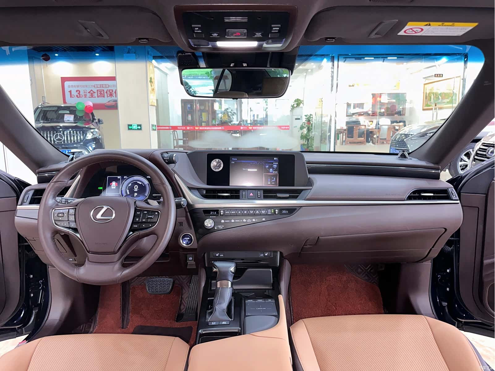 Lexus ES, 2021 14