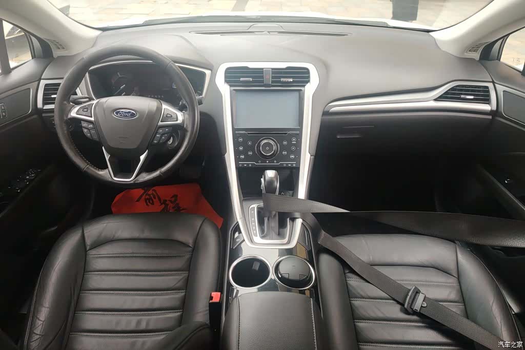 Ford Mondeo, 2016 12