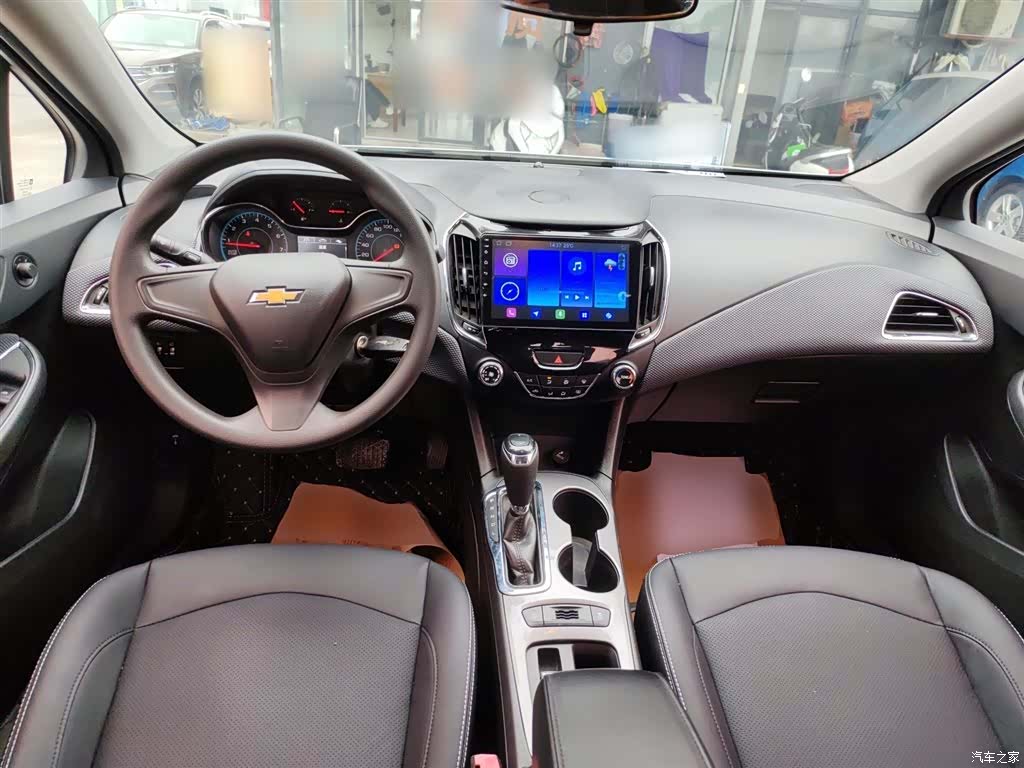 Chevrolet 320, 2018 10