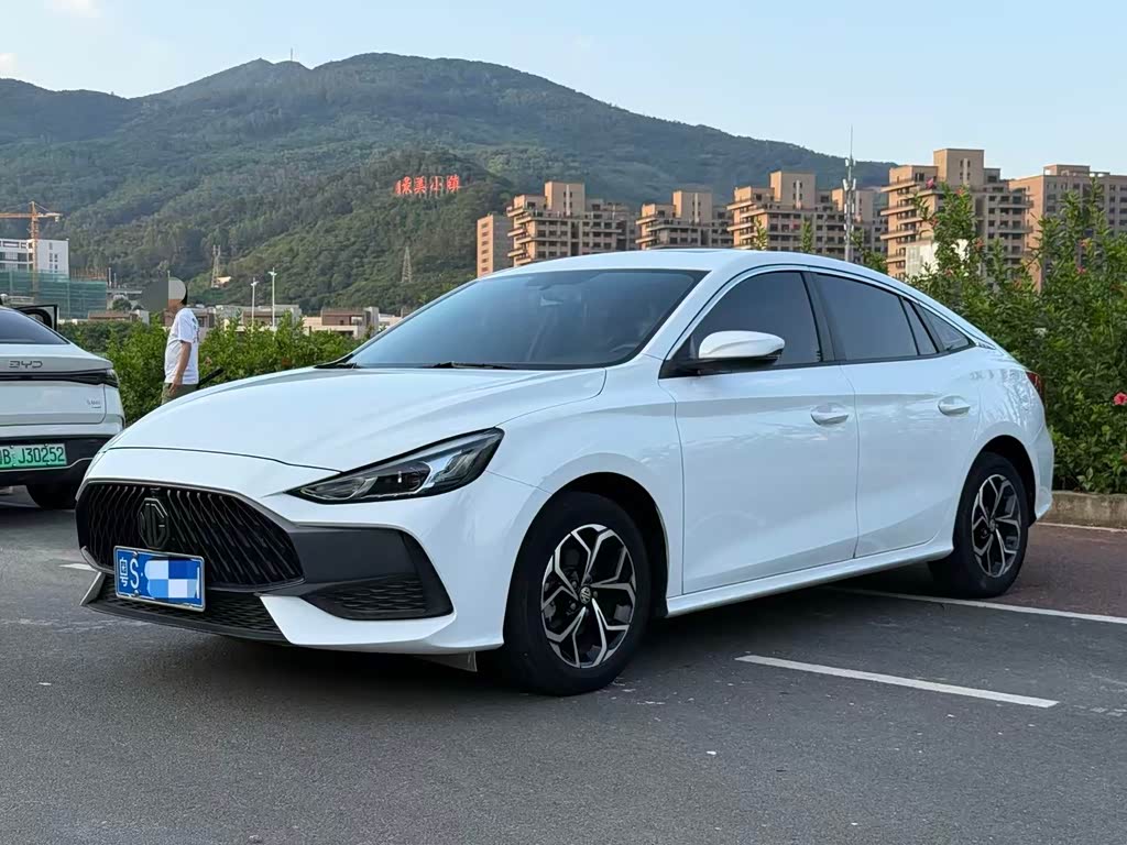 MG 5