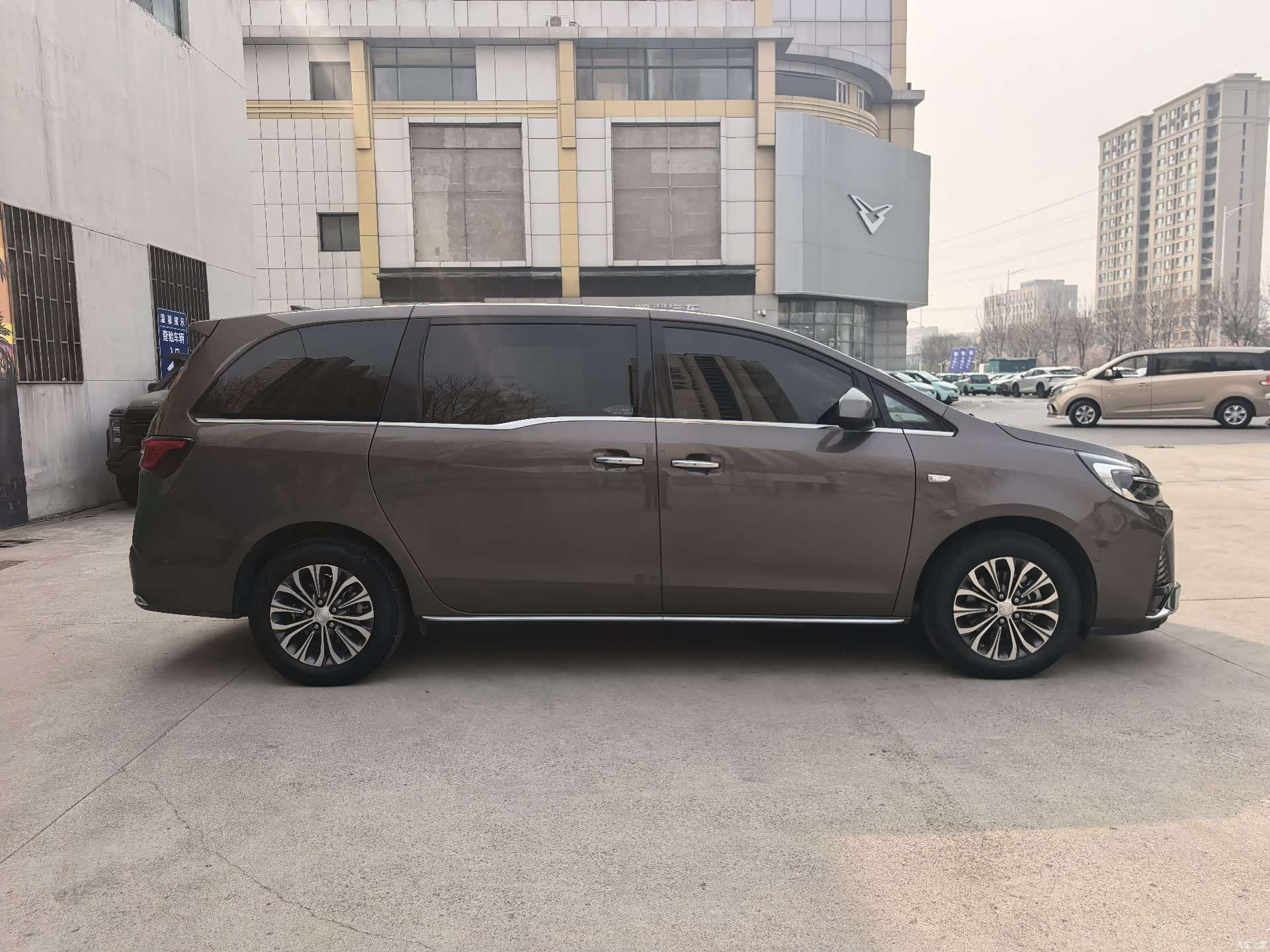Buick GL8, 2022 14