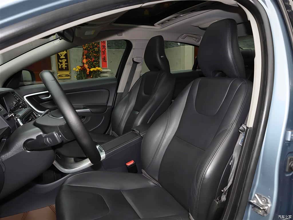Volvo S60, 2017 25