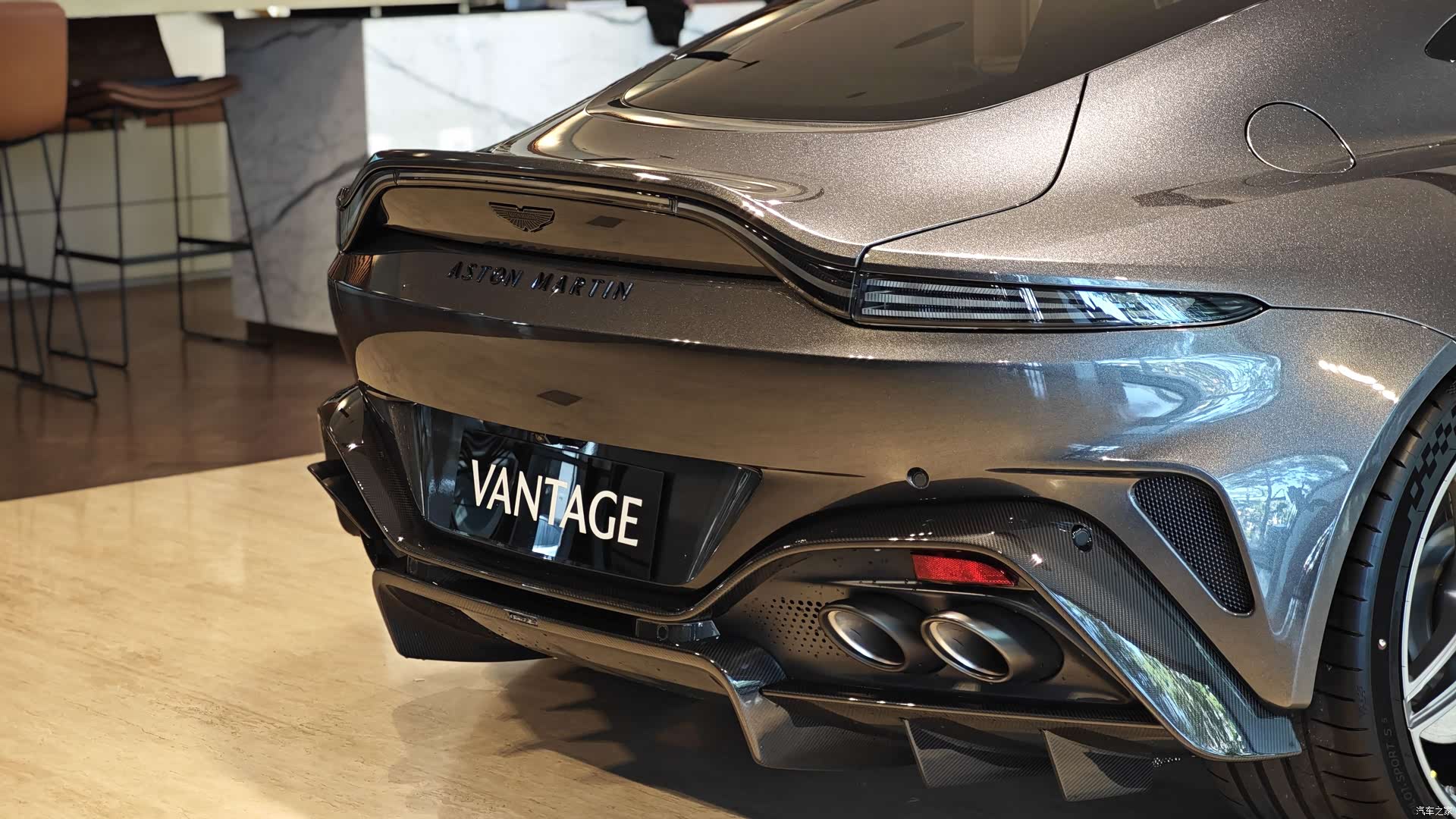 Aston Martin Vantage, 2024 7