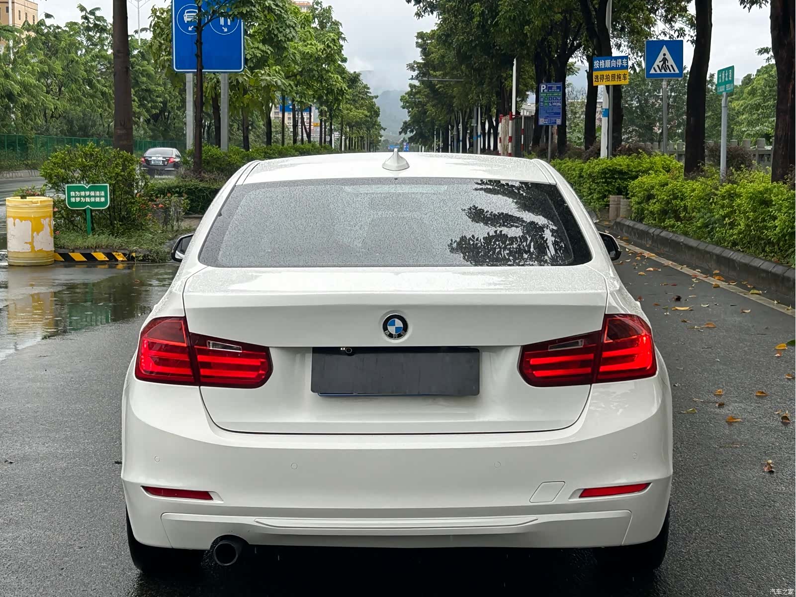 BMW 3 Series, 2013 9