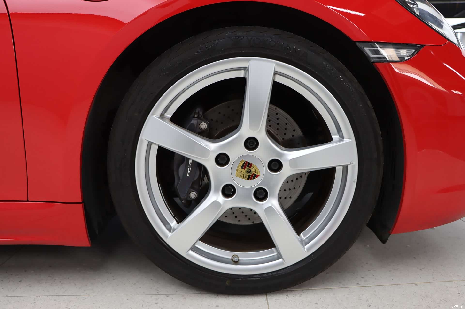 Porsche Cayman, 2019 10