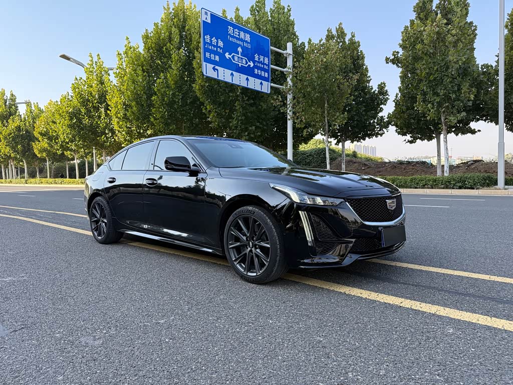 Cadillac CT5 2023 28T