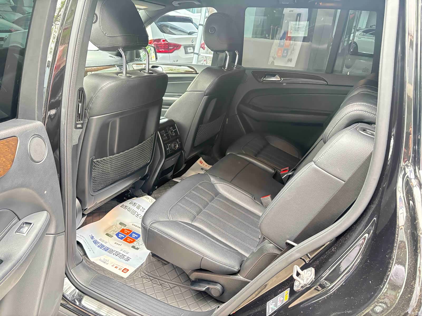 Mercedes-Benz GLS, 2018 11