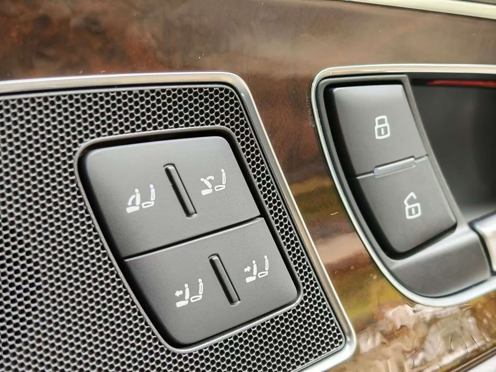 Audi A6L, 2012 9