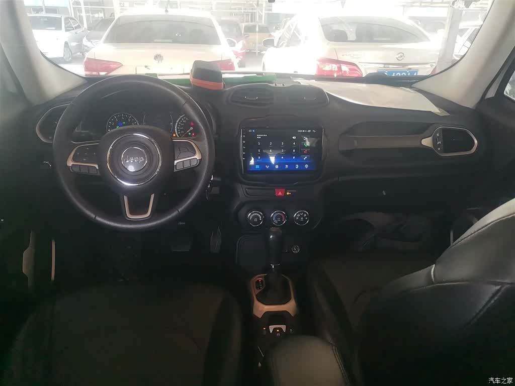 Jeep Renegade, 2017 12