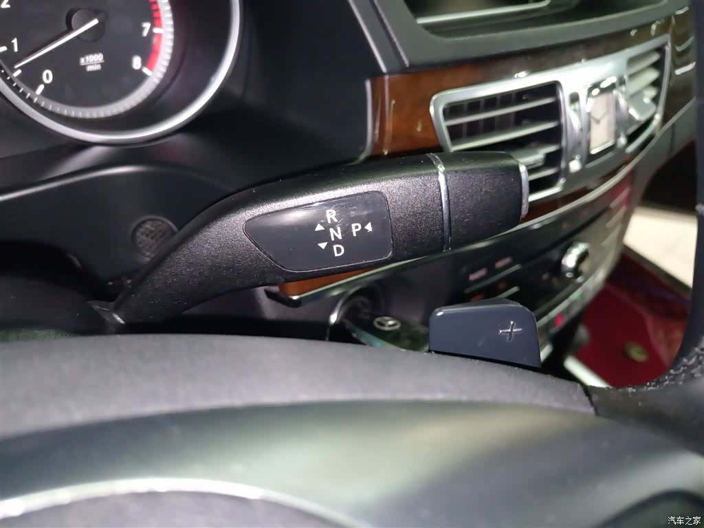 Mercedes-Benz E-Class, 2016 14