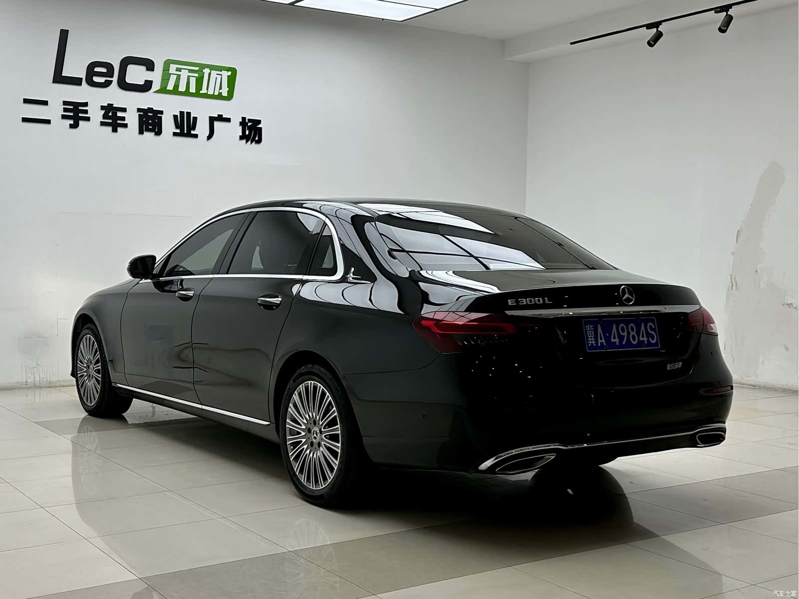 Mercedes-Benz E-Class, 2020 4