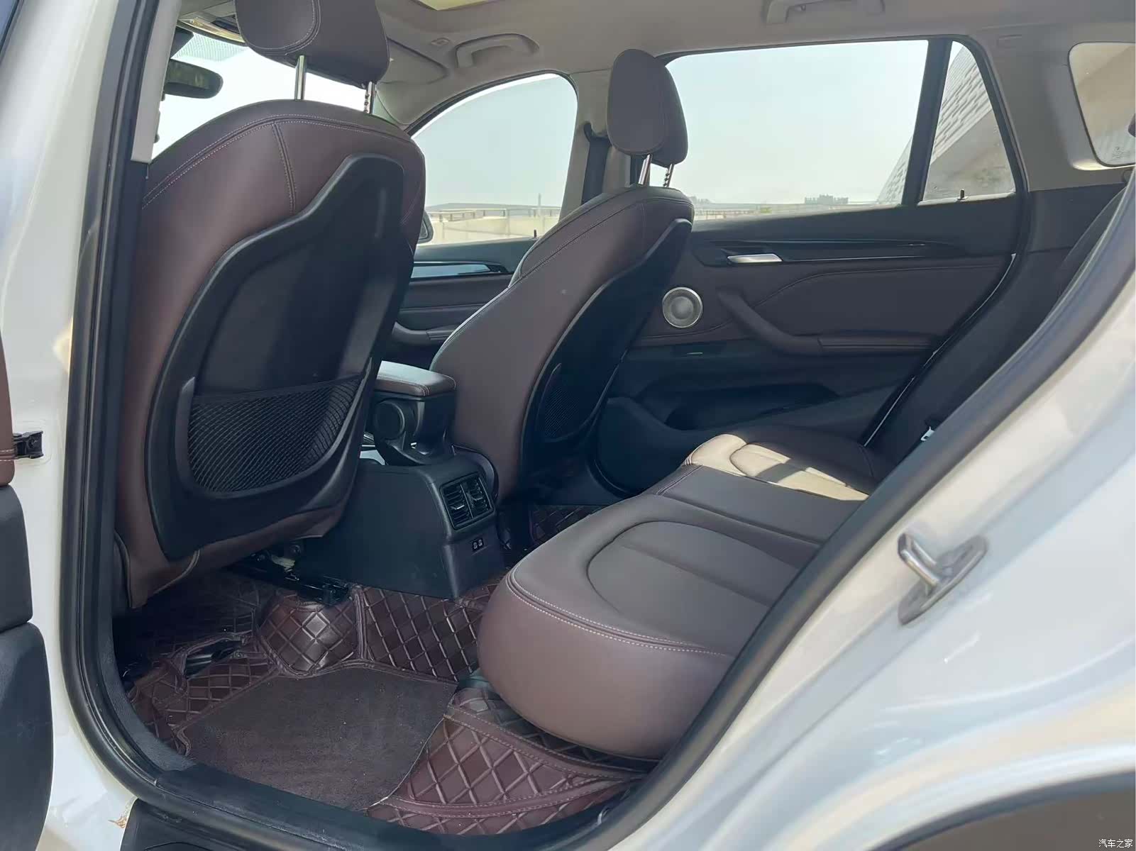 BMW X1, 2021 11