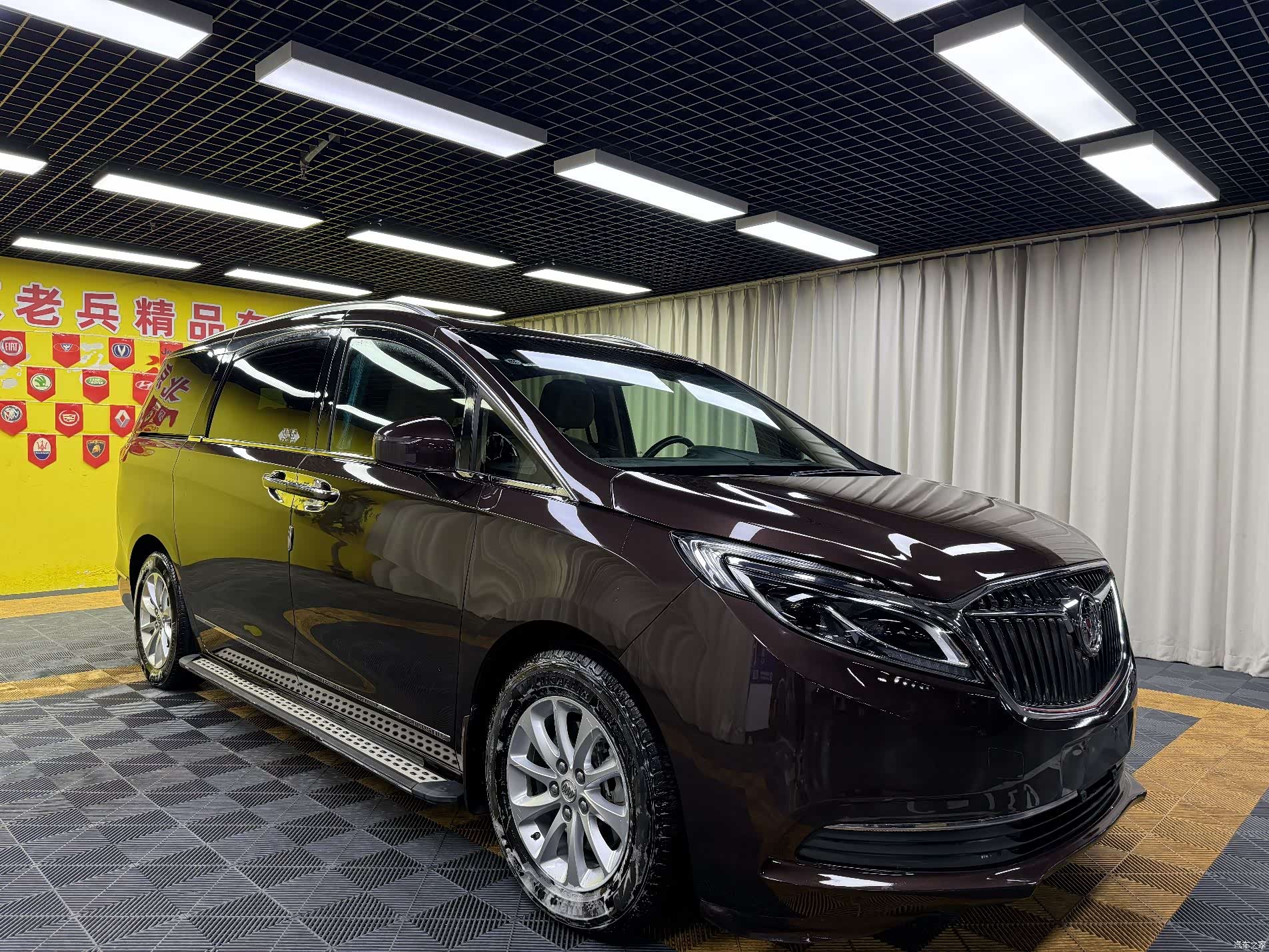 Buick GL8, 2019 3