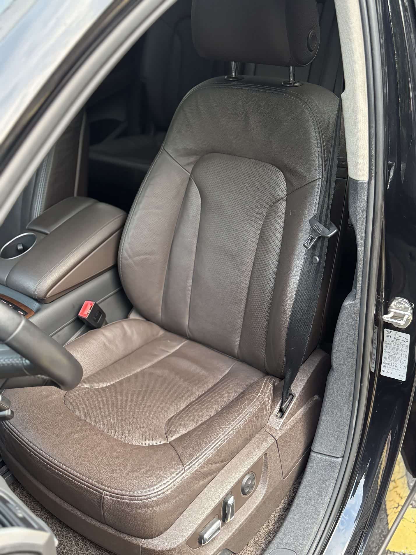 Audi Q7, 2013 6