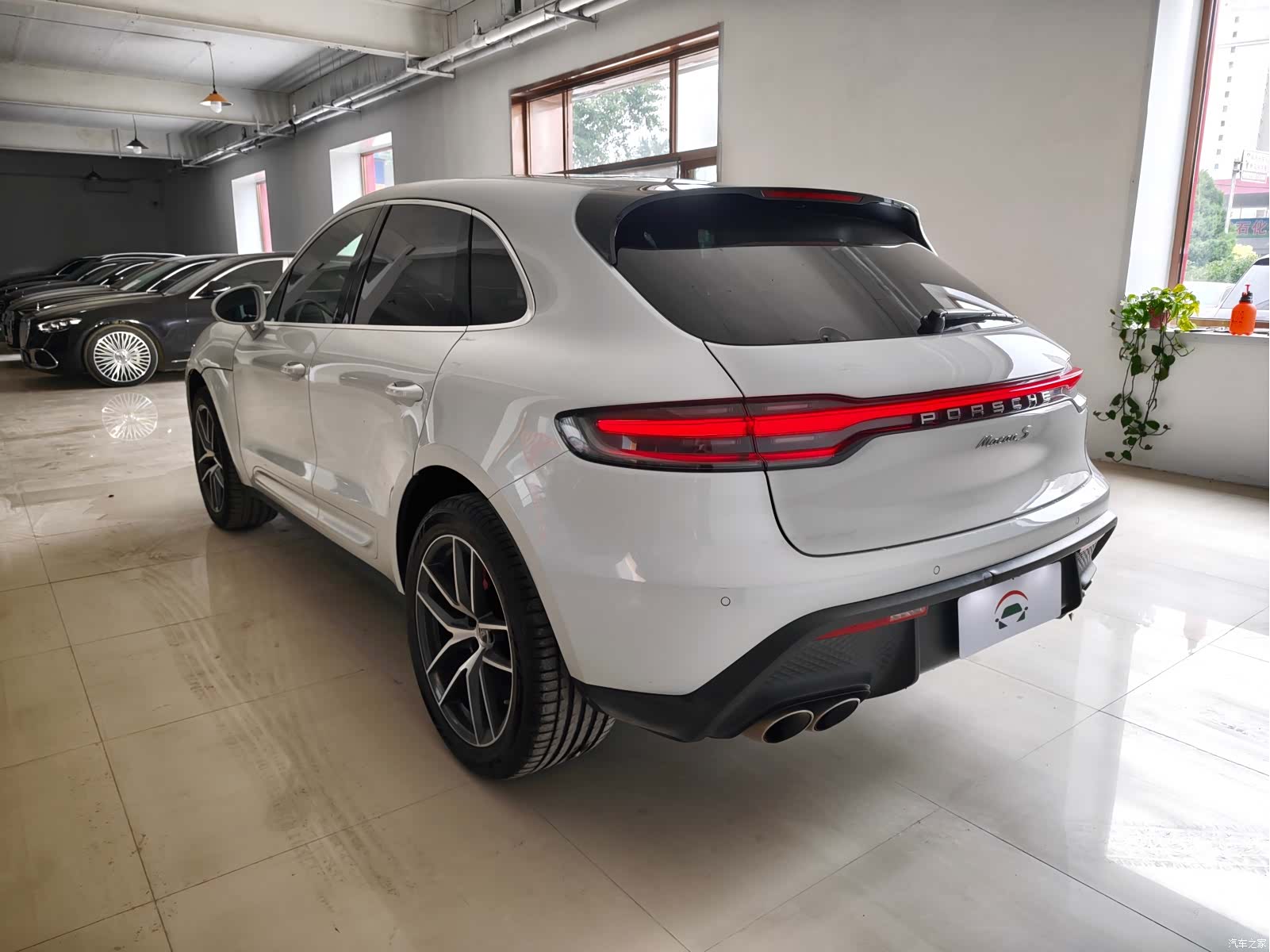 Porsche Macan, 2023 4