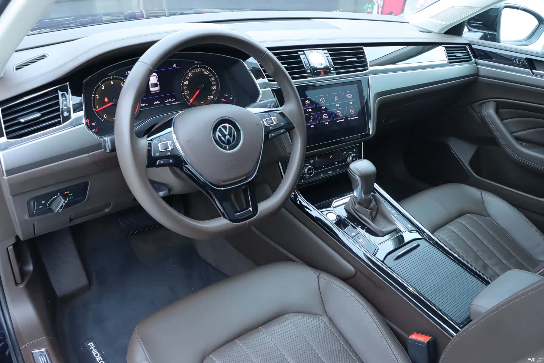 Volkswagen Phideon, 2023 6