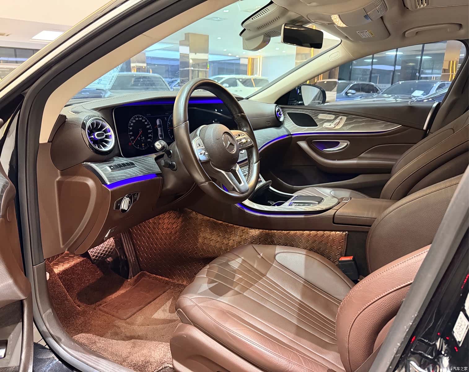 Mercedes-Benz CLS, 2019 4