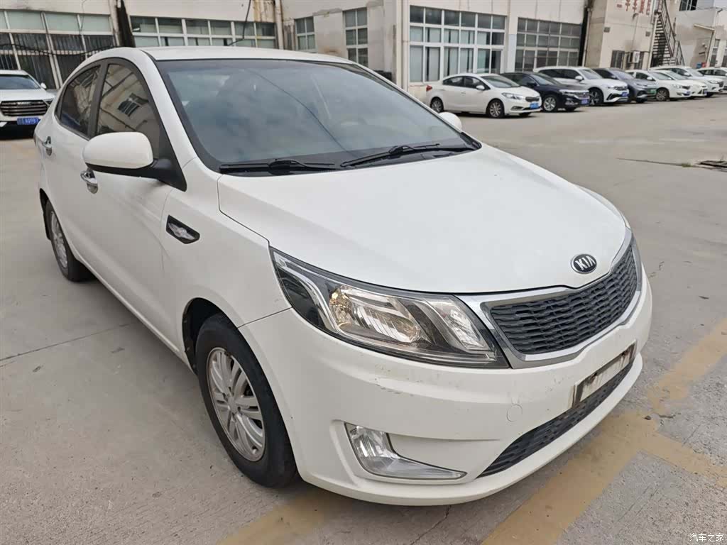 Kia K2, 2014 4