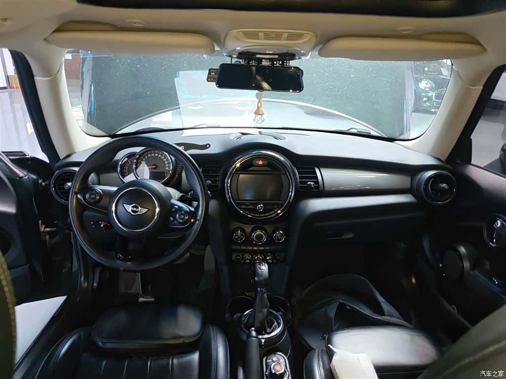 Mini Cooper, 2016 10