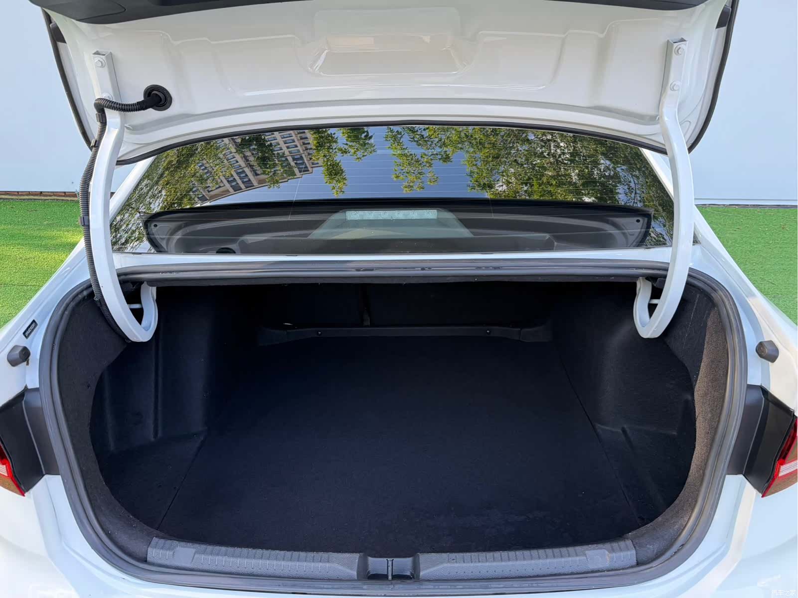 Volkswagen Lavida, 2023 16