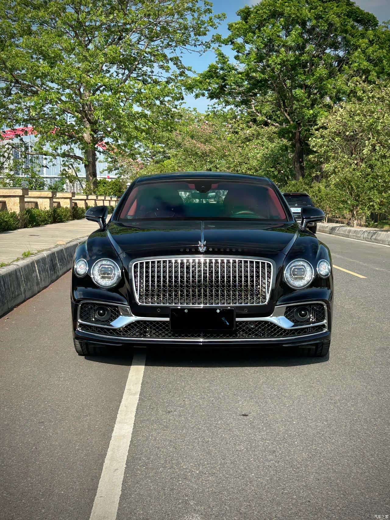 Bentley Flying Spur, 2021 2