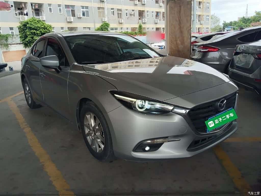 Mazda Mazda3, 2019 4