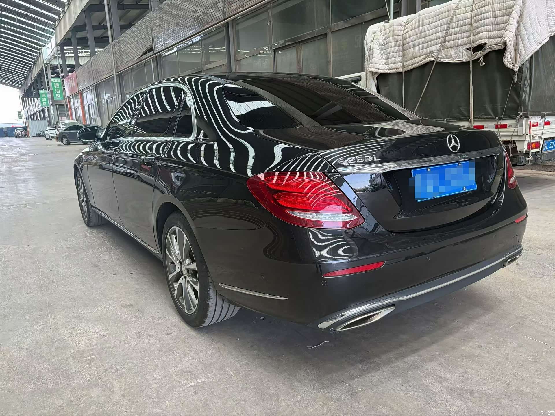 Mercedes-Benz E-Class, 2017 4