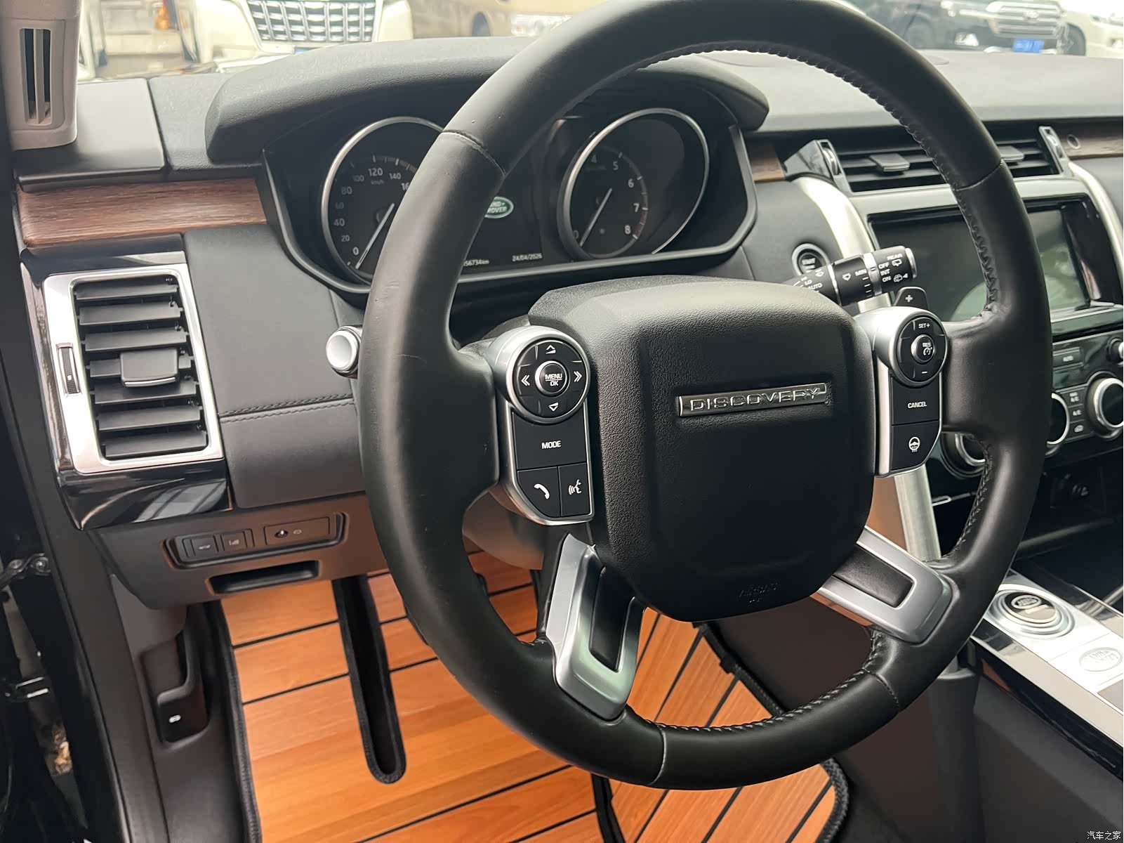 Land Rover Discovery, 2018 17