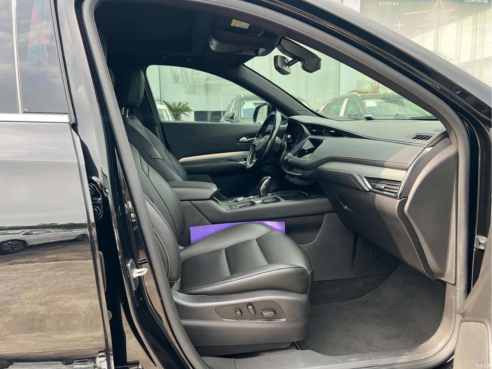 Cadillac XT4, 2019 9