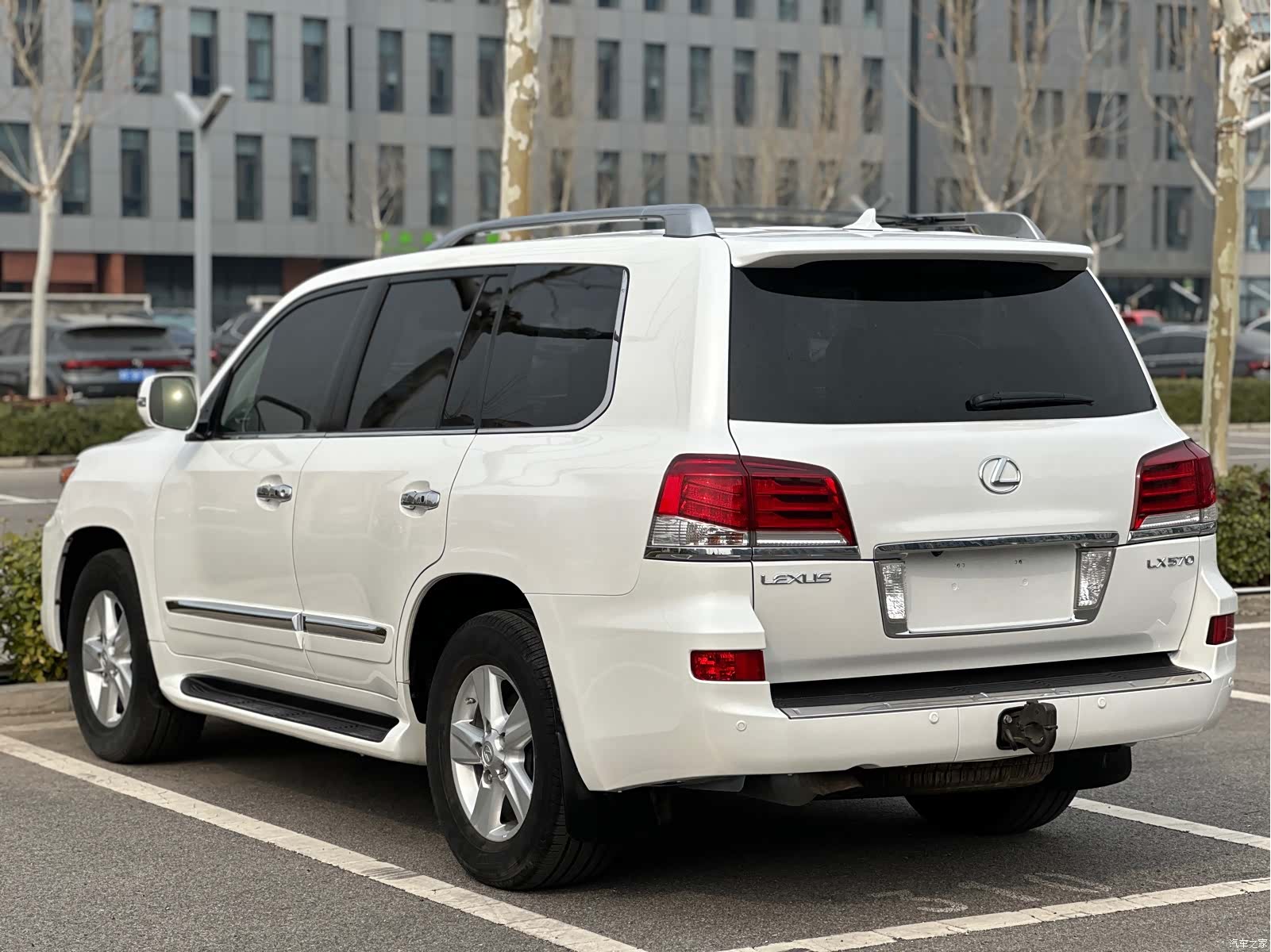 Lexus LX, 2014 6
