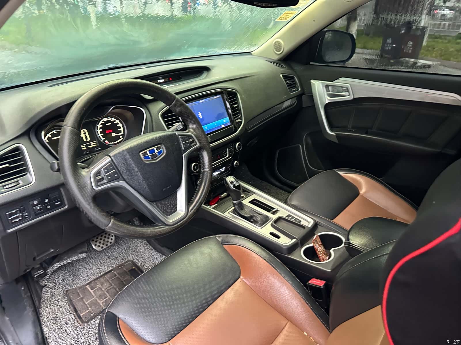 Geely X6, 2017 14