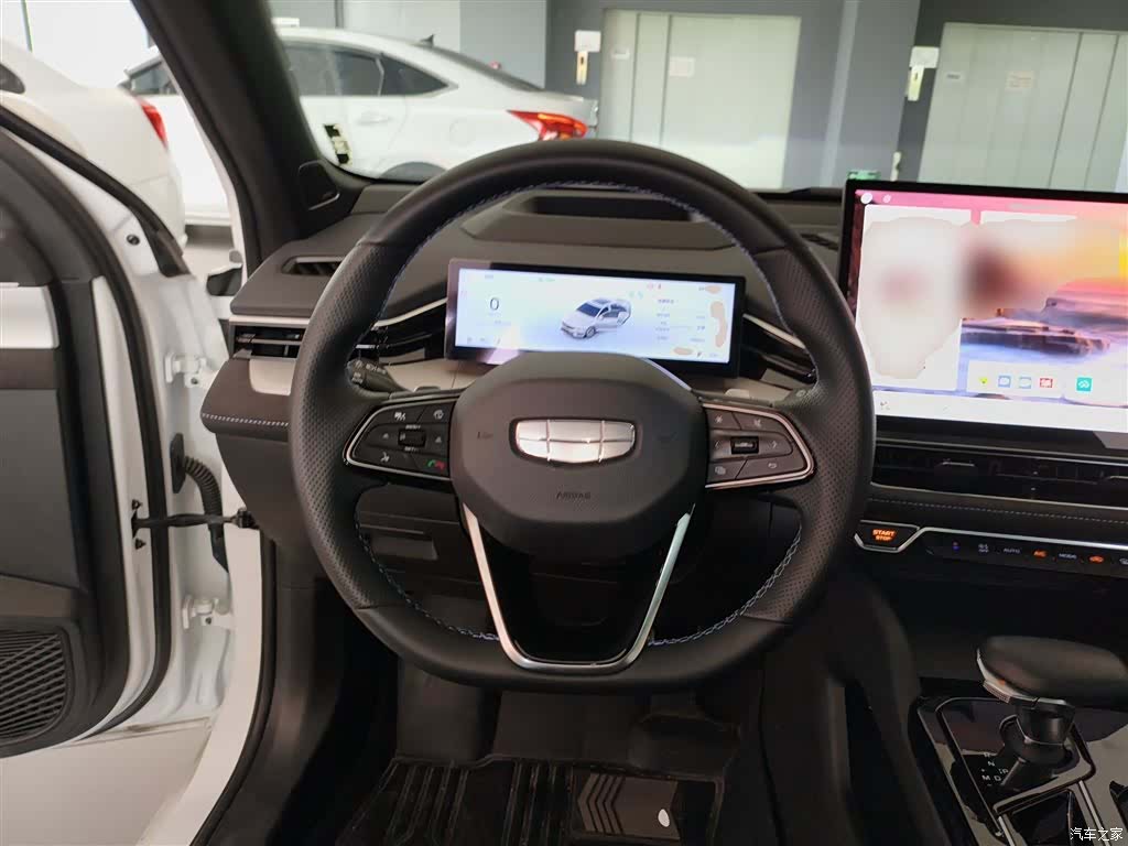 Geely Preface, 2025 11