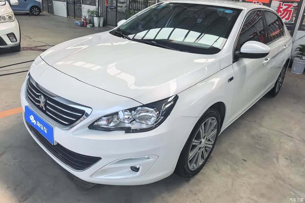 Peugeot 408, 2017 1