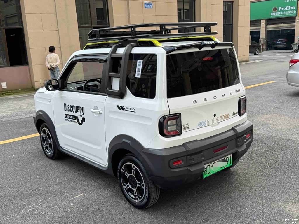 Geely Panda, 2025 6