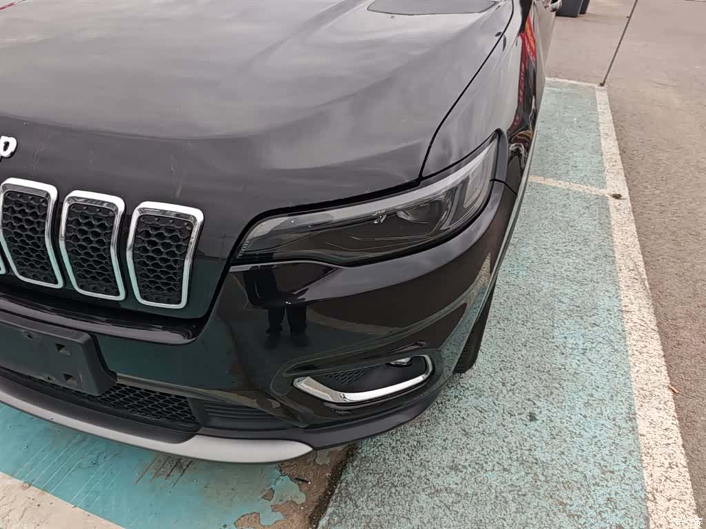 Jeep Cherokee, 2019 24