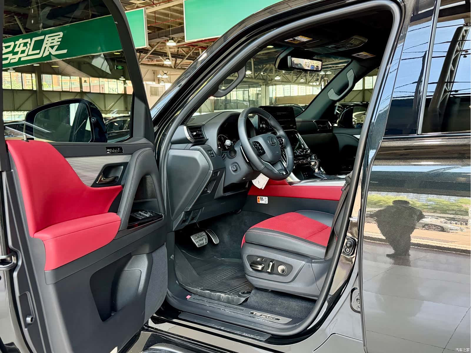 Lexus LX, 2026 14