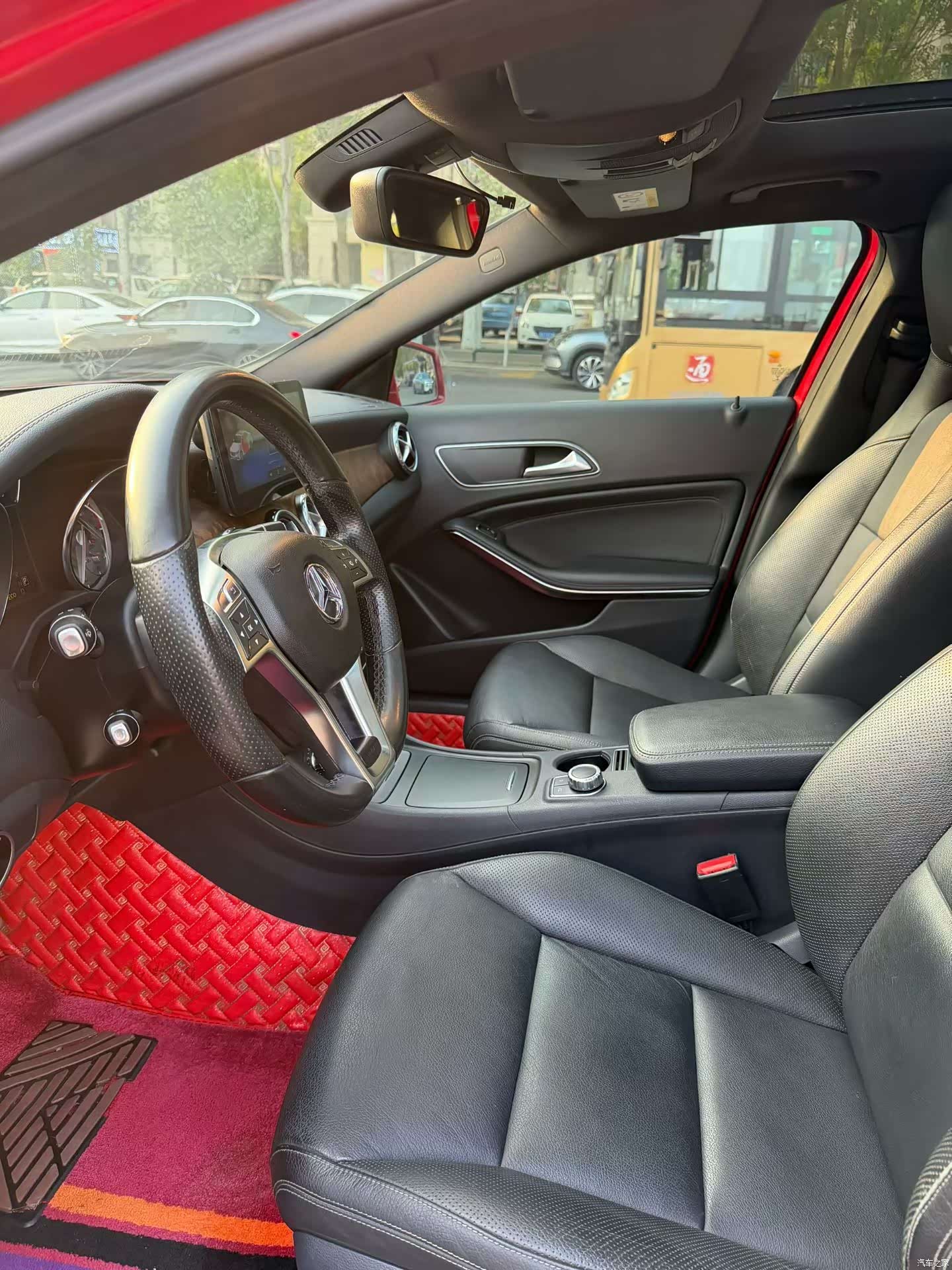 Mercedes-Benz GLA, 2015 4