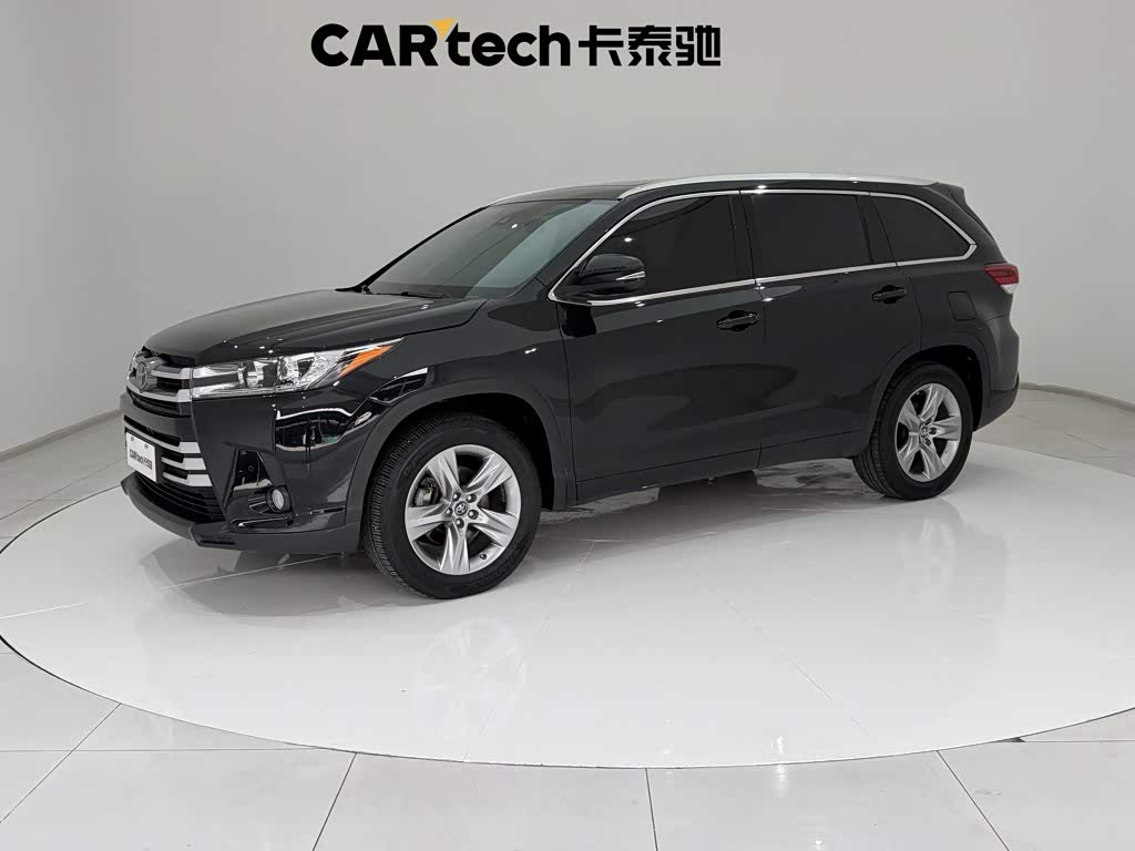 Toyota Highlander 2021 2.0T Luxury 7 мест