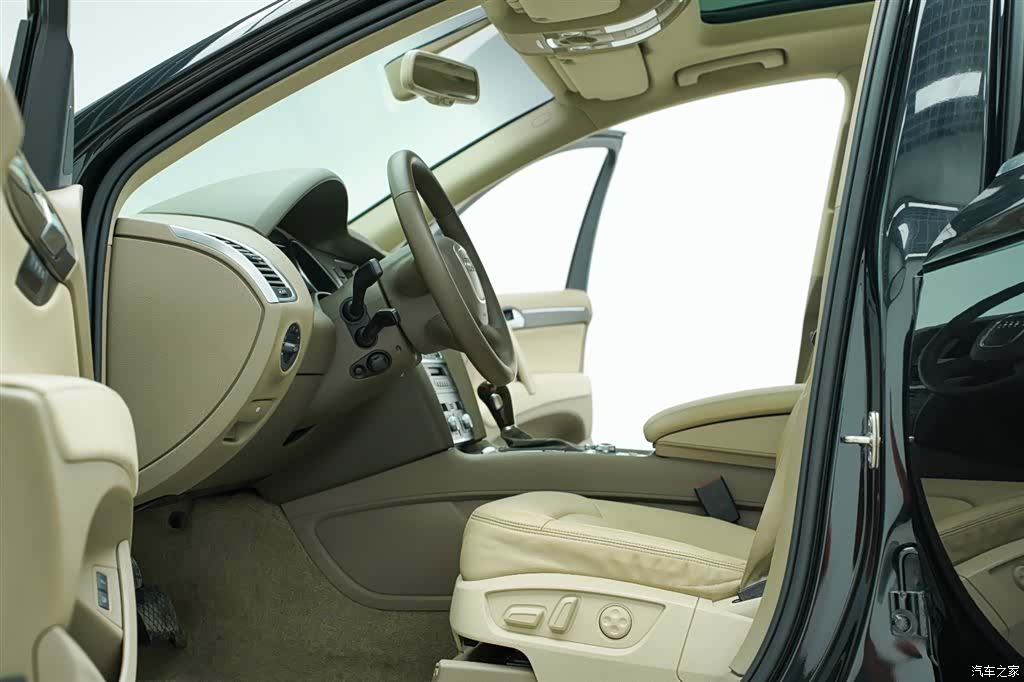 Audi Q7, 2007 все фото