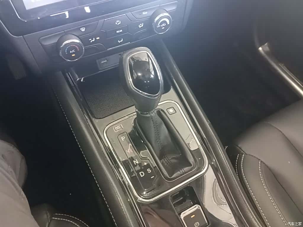 DongFeng 580, 2017 14