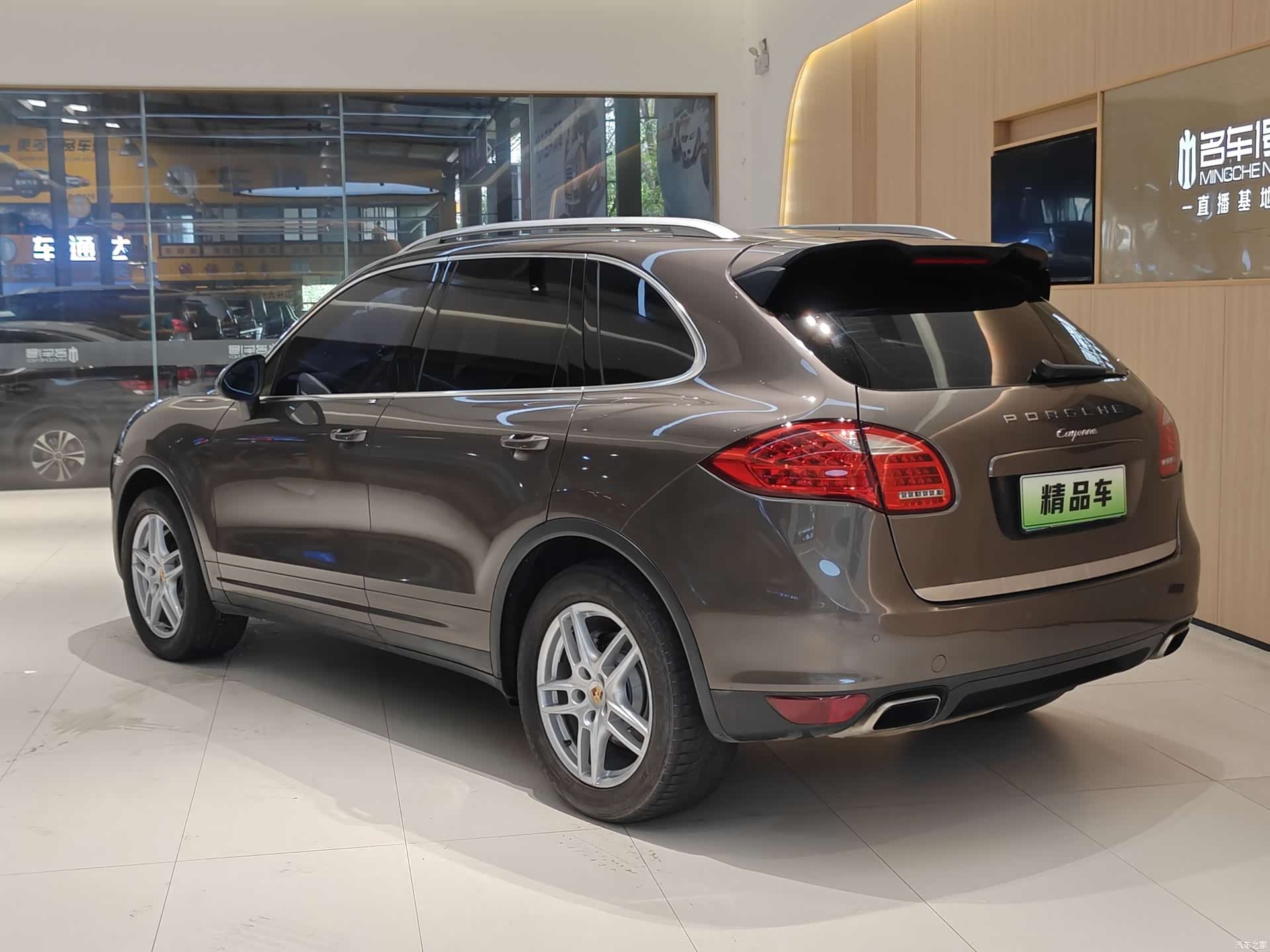 Porsche Cayenne, 2013 8
