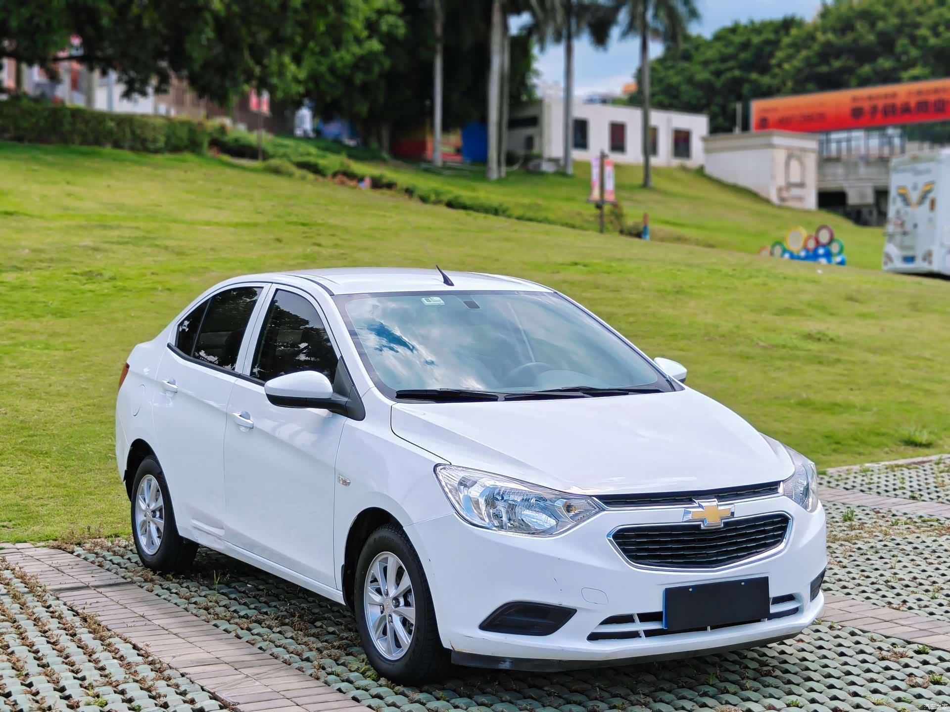 Chevrolet 3, 2015 3