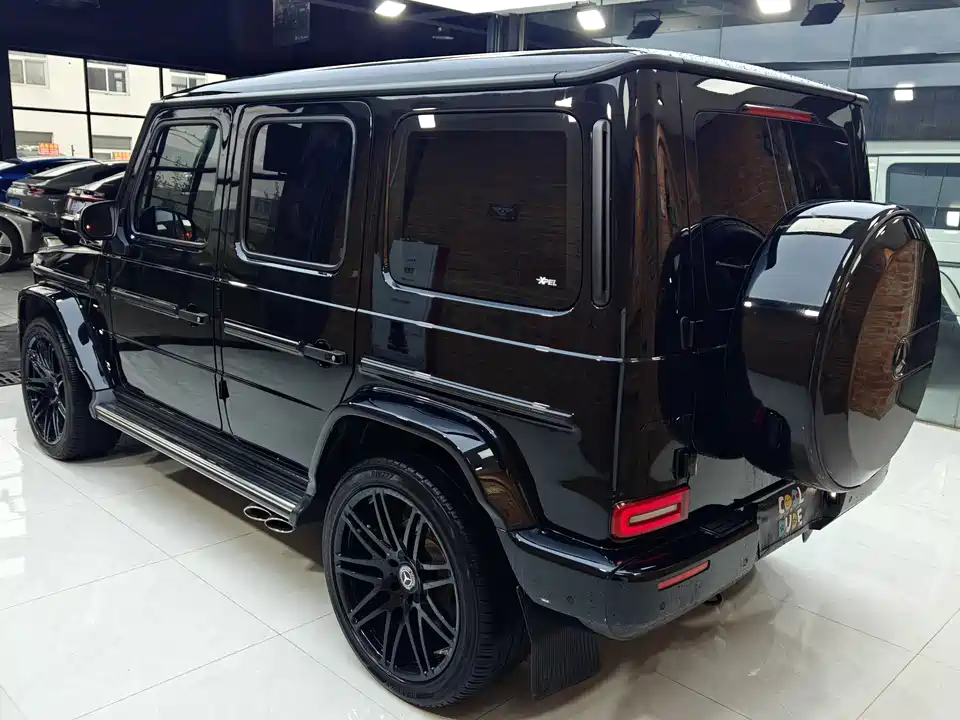 Mercedes-Benz G-class