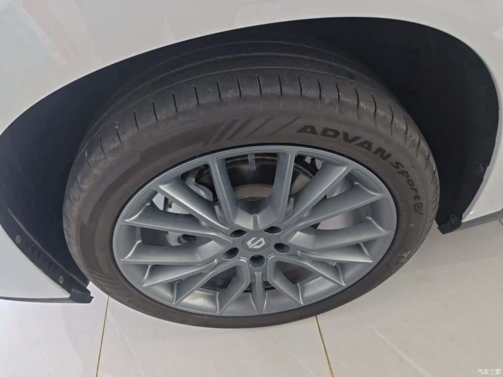 Leapmotor C10, 2025 23