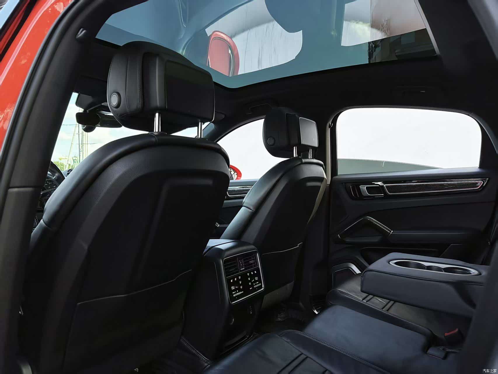 Porsche Cayenne, 2019 10