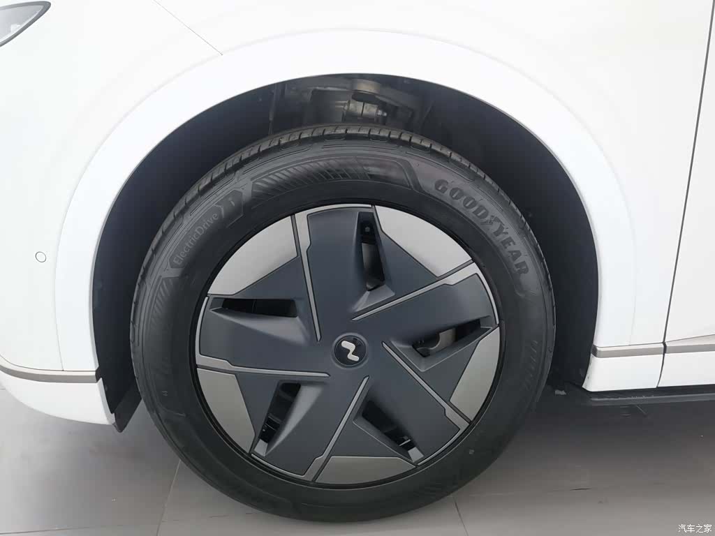 NIO L90, 2025 17
