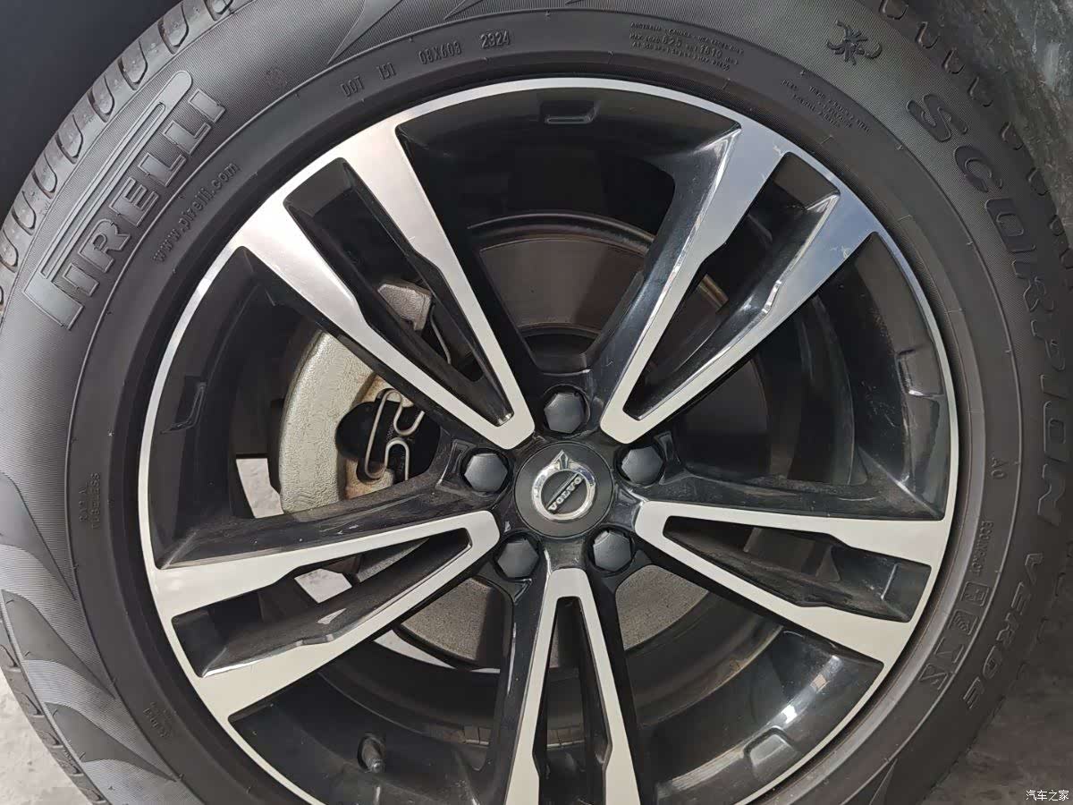 Volvo XC60, 2018 14