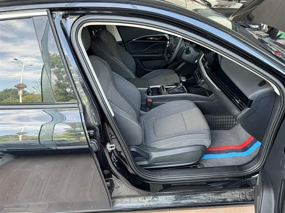Besturn B70