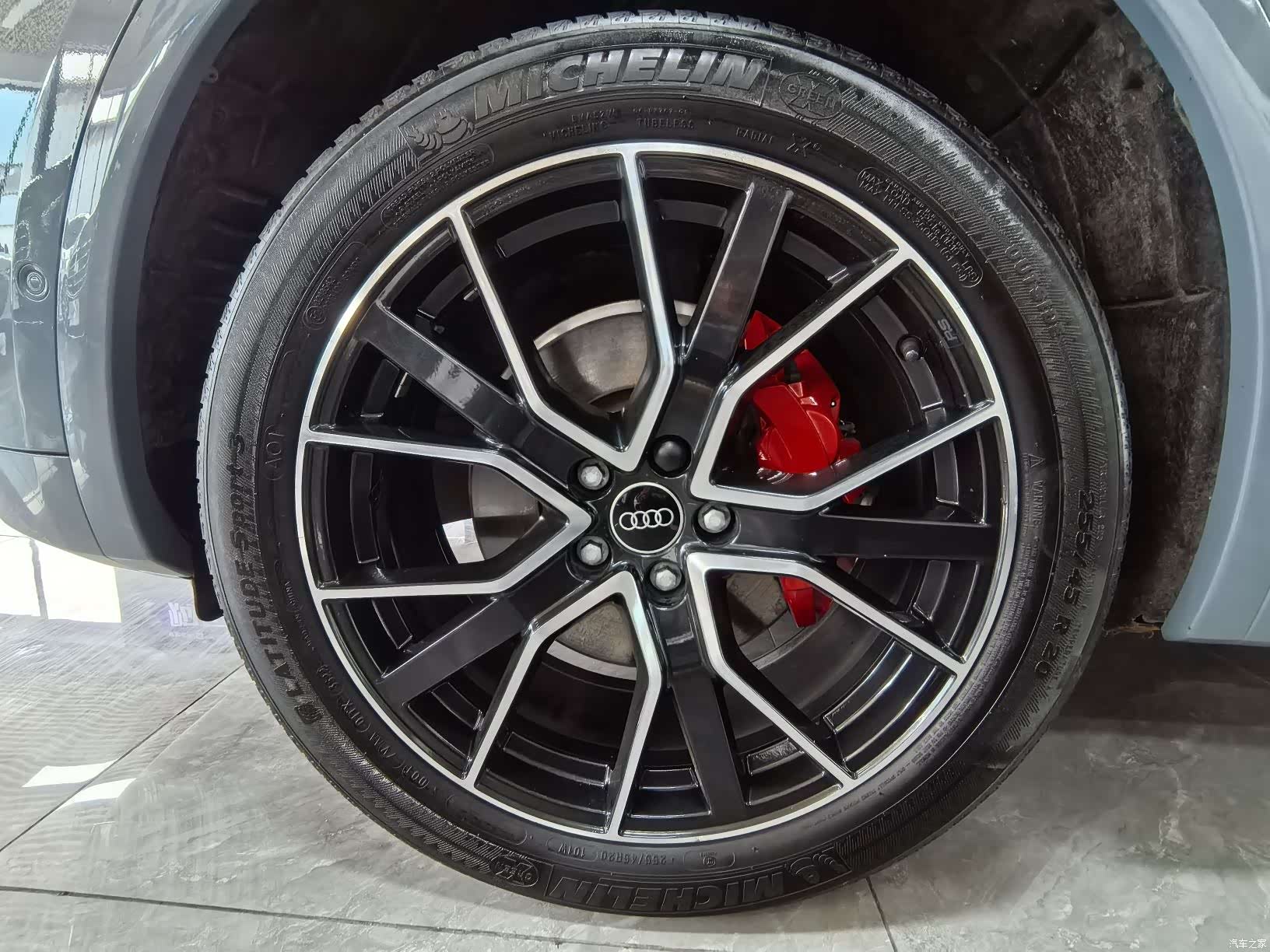 Audi Q5L, 2023 13